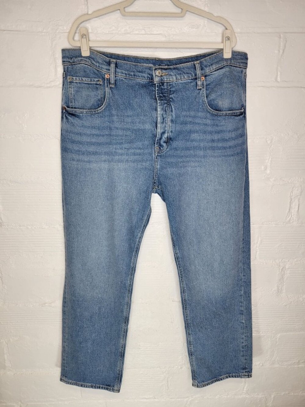 Old Navy Women's Size 16 Jeans The Slouchy Straight Leg Mid Rise Button Fly